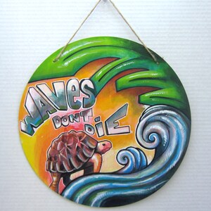 12-in Hand-Painted Beach Scene on Wood - Round Coastal Wall Art