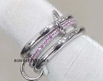 Anello in argento sterling con rubini, fedi dell'eternità collegate