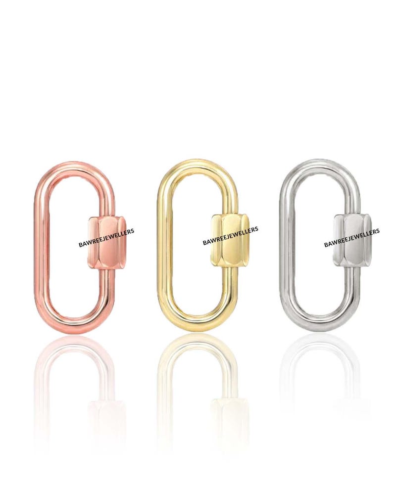 Op de afbeelding: Drie ovale sieraden sluitingen in ros&eacute;goud, goud en zilver. Elke sluiting heeft een bijpassende cilindervormige sluiting. De merknaam "BAWREEJEWELLERS" is op elke sluiting gedrukt.
