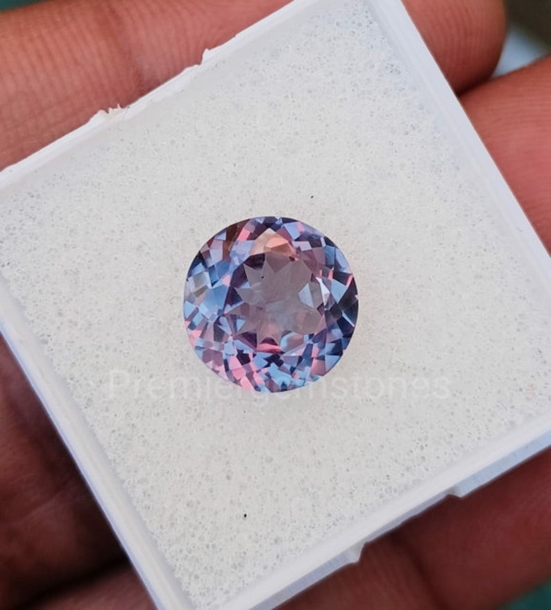 Alexandrite Stone,Loose Faceted Round Shape,June Birthstone For Jewelry 6MM-10MM Ring Size Color Change Stone image 3