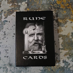 Runenkaarten, Oracle Deck. Brian Partridge en Tony Linsell. Boxed 30 kaarten en boekje. 2003