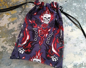 Lined drawstring bag, tarot pouch, giftbag.  100% cotton. 21.5cm x 26.5cm. Skull