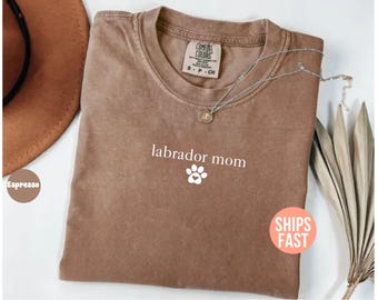 Labrador Retriever Shirt Comfort Colors®, Lab Mom T-shirt, Labrador Retriever Gift, Dog Lover Tee, Labrador Women Shirt, Labrador Mom Shirt