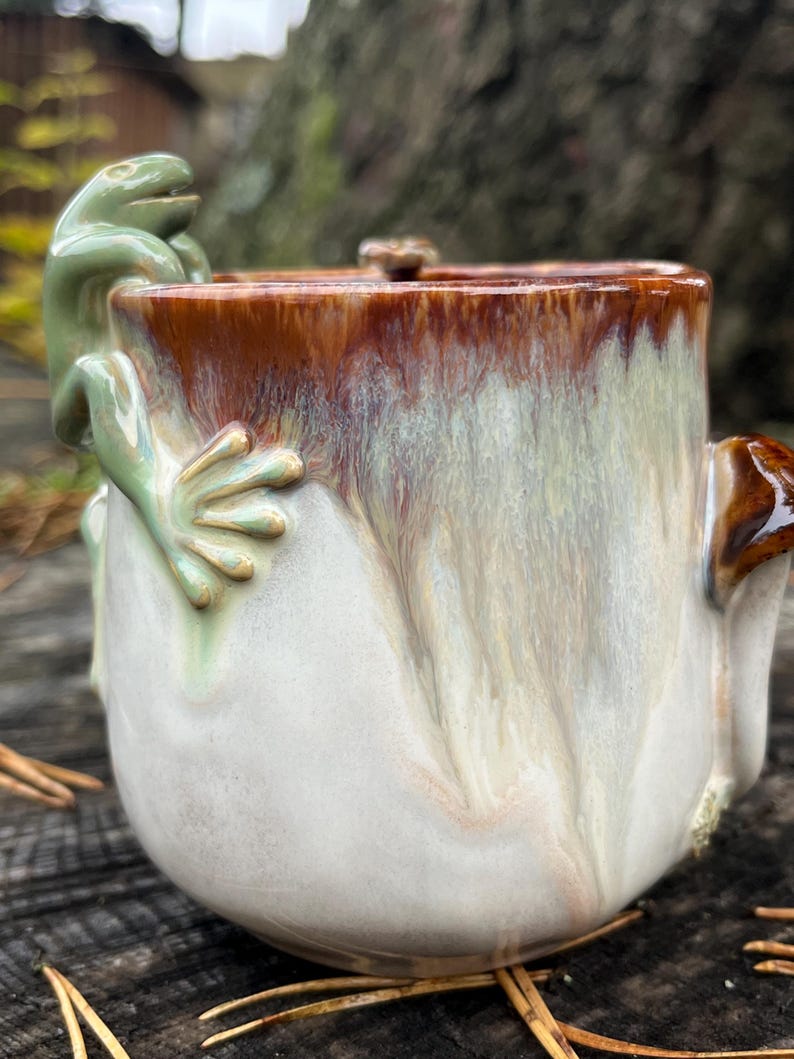 Funny Mug With Frog and Mushrooms, 10 Fl Oz / 300 Ml, Ceramic Mug ...