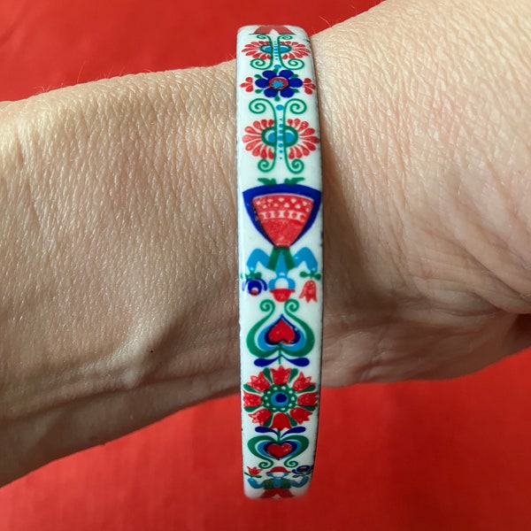 Vintage Michaela Frey Enamel Bangle