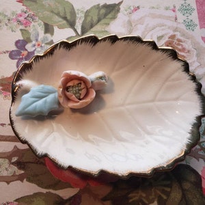 Cute Vintage & Preloved Ceramic Trinket Dish w/ Pink and Light Blue Florals