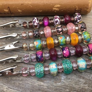 Modèle : accessoire de bracelet fait maison, clip pour carte de guichet automatique en perles, clip multi-usage, clip pour ongles longs #019-11