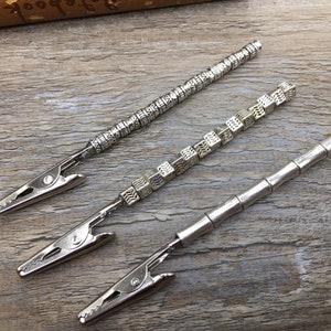 Kubus #029 Vat #100 Zandloper #081- Armbandhulp, kaartclip met kralen, multifunctionele clip, clip voor lange vingernagels