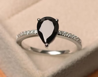 Black Teardrop Solitaires Accents Ring, Black Pear Diamond Wedding Ring, Onyx 3 Prong Setting Engagement ring, Black Stone Ring