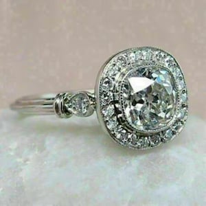 Aliança de casamento vintage com diamantes almofadados, anel com engaste de propriedade, anel de noivado antigo com halo, anel vintage art déco da década de 1820