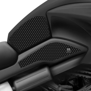 BLOQ Motorcycle Fuel Tank Grips / Traction Pads For Kawasaki Versys 650 (2015-2021) - Black