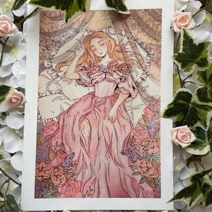 Impresión artística en acuarela y tinta tamaño A4 de La Bella Durmiente / Ilustración de inspiración vintage de cuento de hadas clásico / Impresión de fantasía cottagecore de la Princesa Aurora