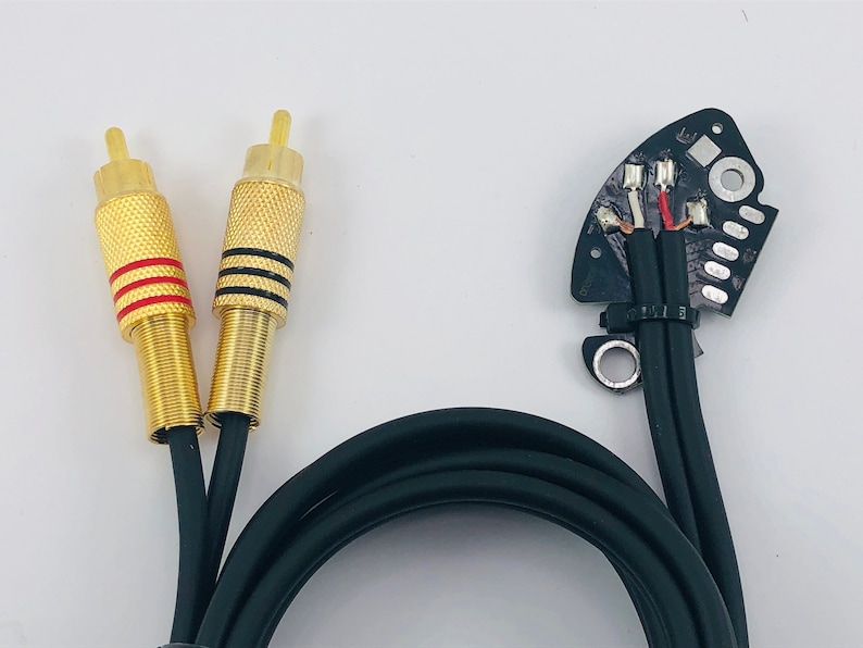 RCA-kabel voor Technics SL 1200 MK2 draaitafel gesoldeerd op zwarte print lengte 125 cm 1N afbeelding 1