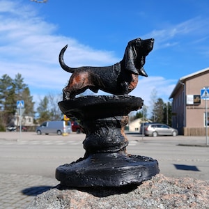 Basset Hound sculpture, for outdoors or indoors, Basset Hound, Basset sculpture, Dog sculpture, antique dog sculpture, dog portrait