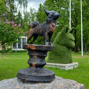 Chihuahua, long-haired chihuahua, chihuahua dog, Sculpture of Chihuahua, Chihuahua, sculpture of Chuhuahua,Dog sculpture