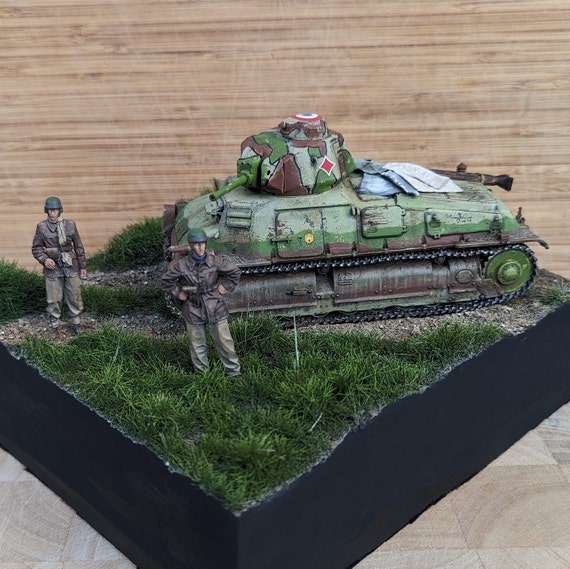 WW2 French Somua S35 Diorama, Model Tank, 1/35 Tank Model, Gift