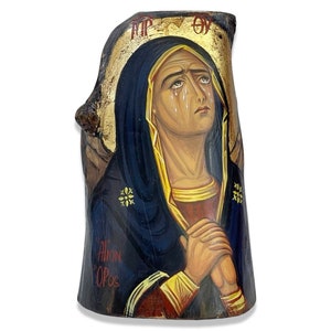Icono pintado a mano de la Virgen María