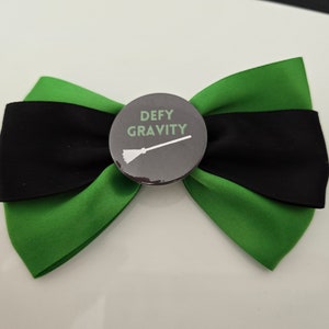 Wicked x Wicked Witch Inspired Hair Bow. Defying Gravity. Wicked Movie Hair Ties. Medium. HANDMADE in the UK. - Delivered Duty Paid to USA.