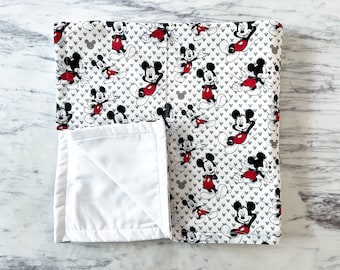 Disney Mickey Mouse Borderless Baby Quilted Blanket