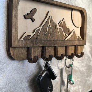 Berge Holz Schlüsselhalter I Hausdekoration I Wand Schlüsselanhänger I Schlüssel Organizer I Eingang Schlüsselband Aufhänger | Neues Haus Geschenk | Wandkunst