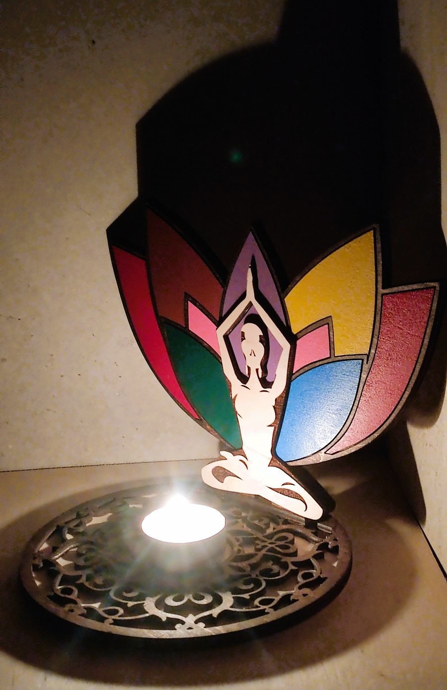 Bougeoir Chakra En Bois Pour 7 Bougies Coniques - Décoration Spirituelle, Méditation, Yoga - Artisanat Détaillé