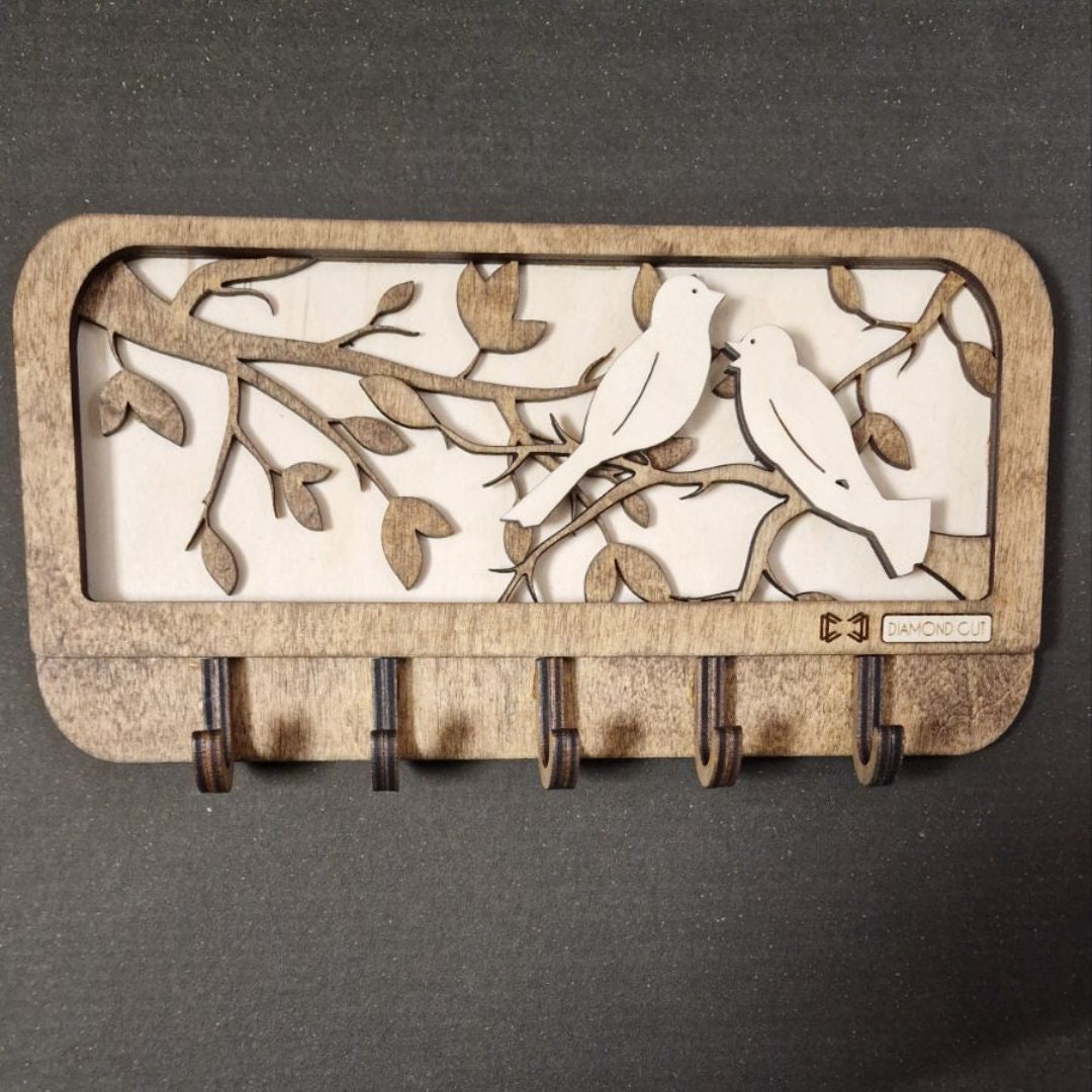 Rustic Charm: Handcrafted Wooden Key Hanger with Five Hooks & Bird Design, Wall Art, Gift for her, New Home, Plywood, Key Rack, Key holder