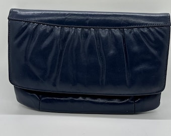 Blue leather vintage 80s crossbody shoulder bag navy dark blue gifts for her gift for mom fashionable sturdy VINTAGE MARDONE bag