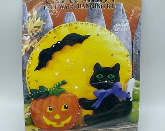 Halloween Cat and Moon Felt Craft Kit