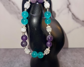 Amethyst and chalcedony bracelet