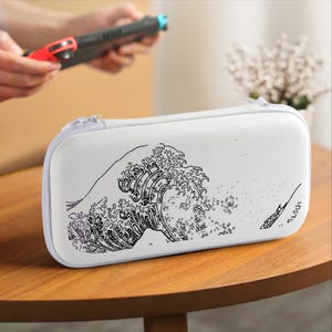 Borsa portaoggetti per Switch Great Wave off Kanagawa – Custodia impermeabile portatile giapponese bianca con cinturino da polso per console Switch