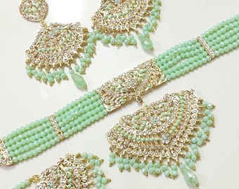 Light green necklace green hyderabadi  indian/pakistani/Bollywood style green necklace set with tikka earrings