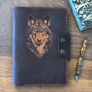 A5 Wolf Design Lederbuch: Personalisiertes A5 Braun nachfüllbares Notizbuch