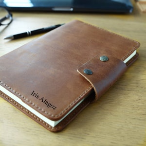 Diario personalizzato A5 ricaricabile in vera pelle / Regalo libro unico / Quaderno a righe e carta semplice / 352 pagine / 23 x 17 cm (9" x 6,7")