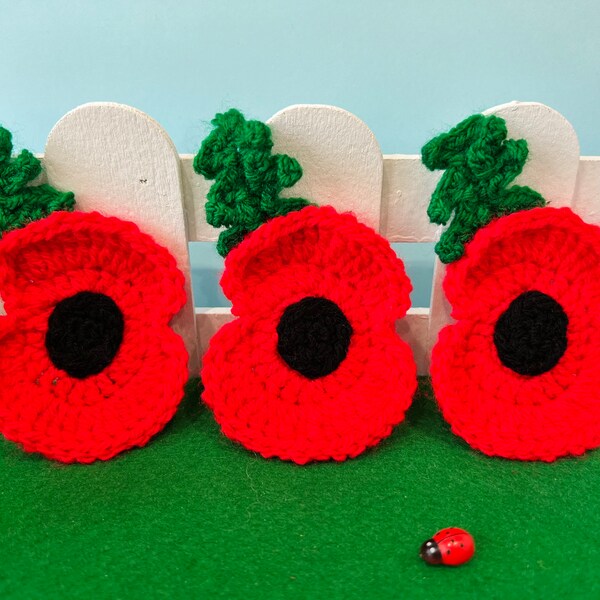 PDF PATTERN - Charity Remembrance Day Poppy Brooch Pin Badge