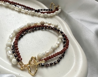 Neutrale armband met meerdere strengen •Aardse edelsteenkralen•parels•14 kt gold filled•waterdichte sieraden•