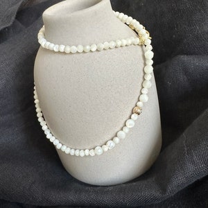 Mother of Pearl choker necklacedainty pearl necklaceminimal beaded necklacegifts for her image 5