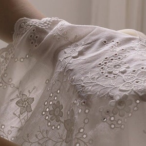 100% Cotton Custom Floral Lace Embroidered Tablecloth/White Lace Wedding Tablecloth/Farmhouse Round Tablecloth Rectangle table cover