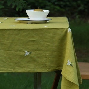 Ruffles Floral Embroidered Tablecloth/100% linen Tablecloth/Indoor Outdoor Vintage Tablecloth Rectangle Table Decoration/linen table decor