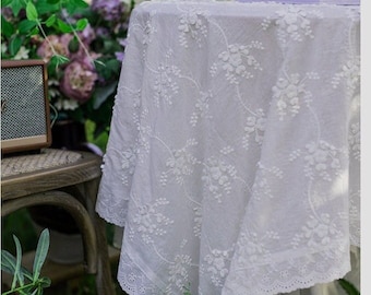 Weiße Spitzentischdecke/Französisch floral bestickte Tischdecke/Hochzeitstischdecke/Outdoor-Baumwoll-Tischdekoration/Rechteckige Tischdecke quadratisch