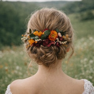 Boho Brudhårskamsset, Brända Orange Vinröda Torkade Blommor, Rustikt Höstbröllopsaccessoar