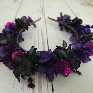 Black Dried Flower Headband: Gothic Bridal Hair Crown