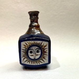 Tequila Flask from Matchmaker Tequila, From Arandas, Jallisco Mexico, Empty Agave Tequila flask, Hand painted