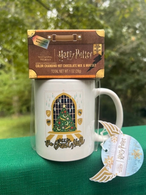 Harry Potter Color Changing Hot Chocolate and Mug, 2022, Wizarding World or Harry  Potter,deck the Great Hall - Etsy