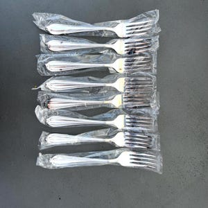 Main Course Bow Knot 18/8 Silver plate Table Forks (Set of 7 1/4"), sold individually