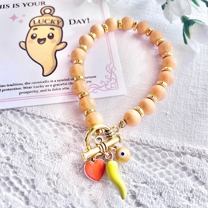 Lucky Italian Cornicello Charm Bracelet, Italian Good Luck Charm Meaningful Gift for Her, Italian Pride Jewelry, Good Fortune Friend Gift