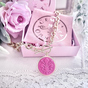 Florence Italy Lily Charm Necklace, Firenze Giglio, City Themed Jewelry, Italian Culture Inspired Necklace, Florence Travel Keepsake Gift
