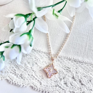 Venetian Princess 14K Gold Plated Necklace with Mother of Pearl Venetian Clover Pendant, Venetian Flower Charm, Italy Inspired Jewelry Gift