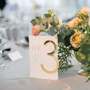 Placa de mesa grande em acrílico dourado, suporte de números de mesa em acrílico 3D personalizado, números de mesa para casamento, números de mesa para casamento, números de mesa em acrílico