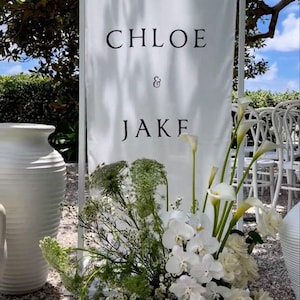 Cloth welcome sign 2x6 feet