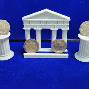 2 x Roman columns and 1 Roman style gate Coin Stands Displays